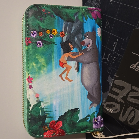 BNWT LoungeFly Disney Jungle book Zip around wallet - Picture 5 of 8